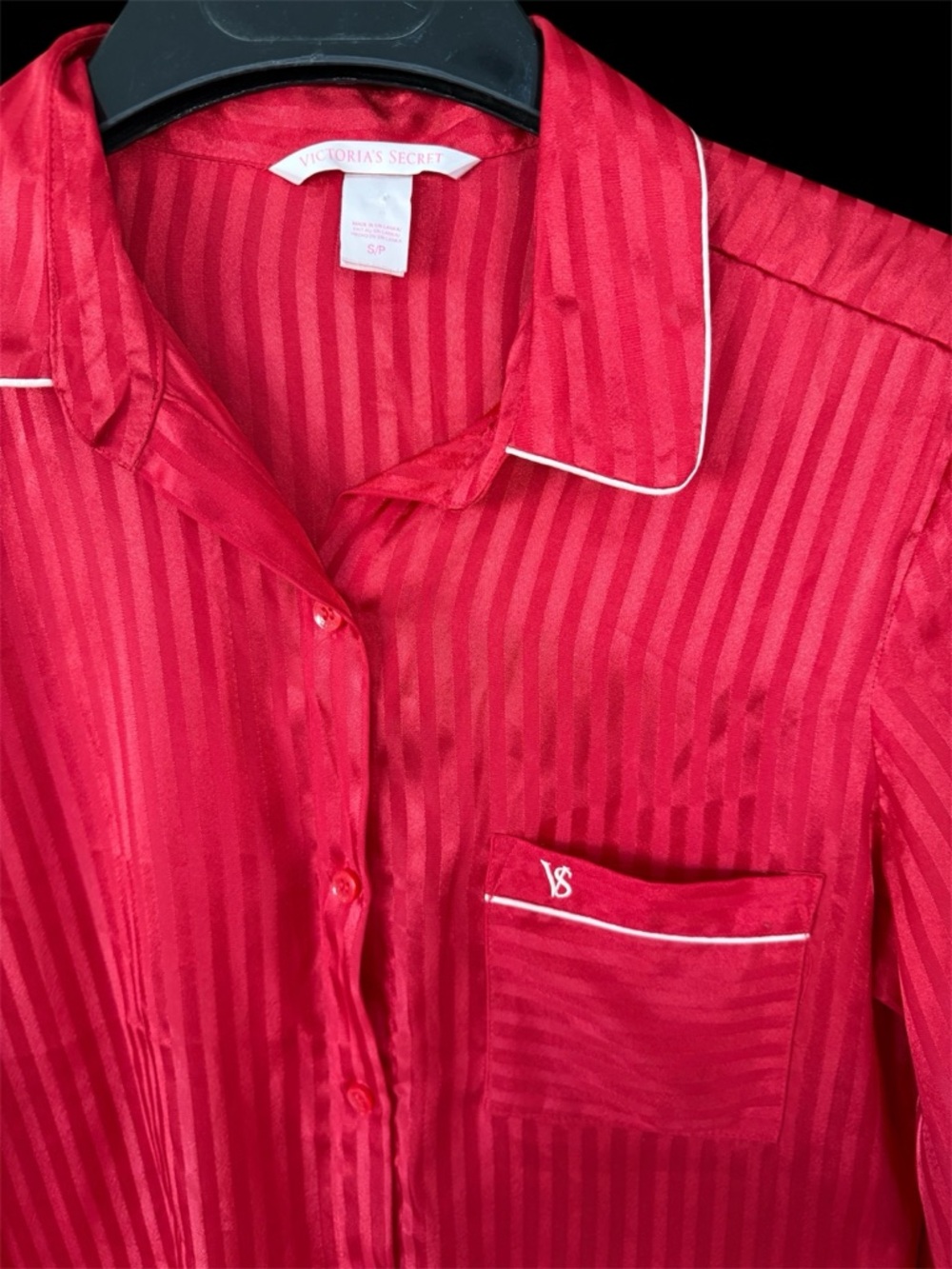 Victoria’s Secret red satin striped pajama set after hours collection EUC - Picture 9 of 10